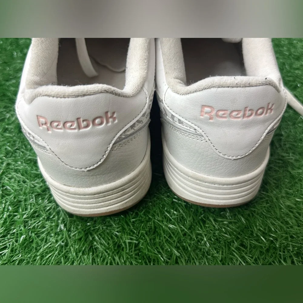 Reebok Womens White Leopard Pink #12662 Size 10‎
